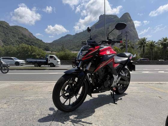 HONDA CB 300F TWISTER CBS 